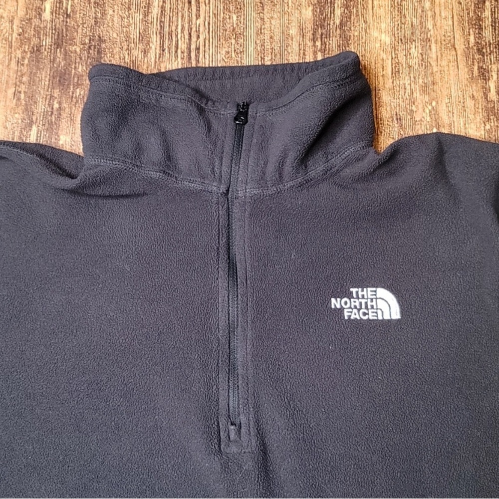 North Face Black Quarter Zip - Picture 3 of 6
